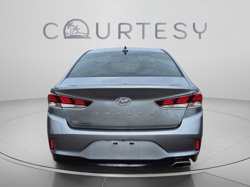 Used 2019 Hyundai Sonata SE FWD image 4