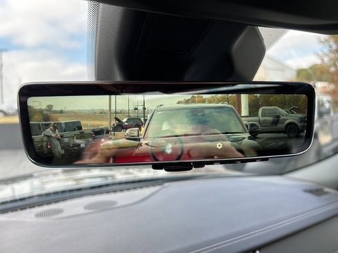 New 2025 Jeep Grand Cherokee L Limited w/ Luxury Tech Group II image 17