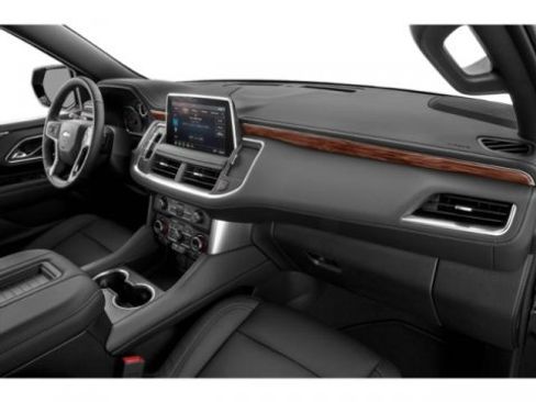 Used 2024 Chevrolet Suburban LT image 18