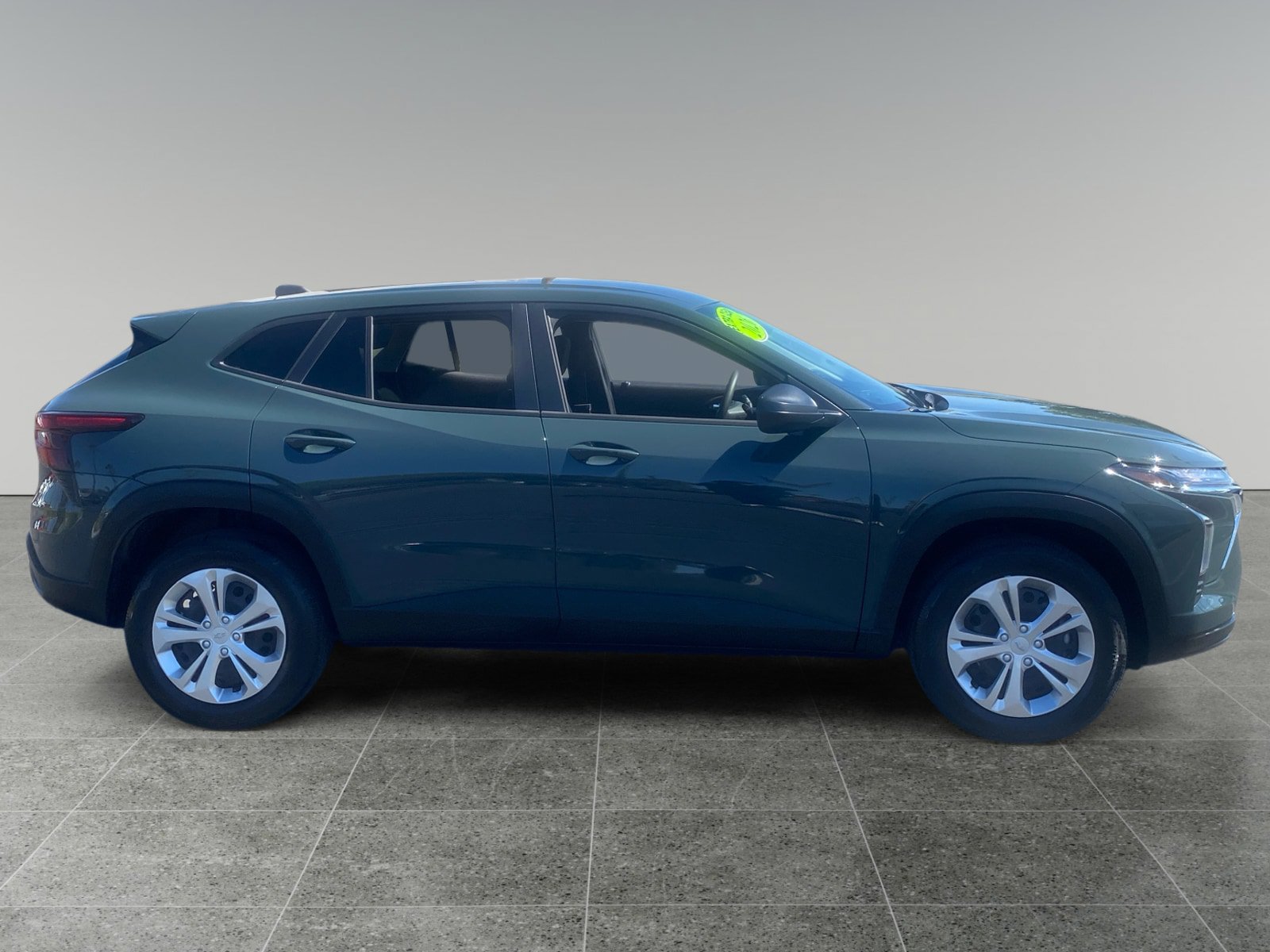 Used 2026 Chevrolet Trax LS FWD image 6