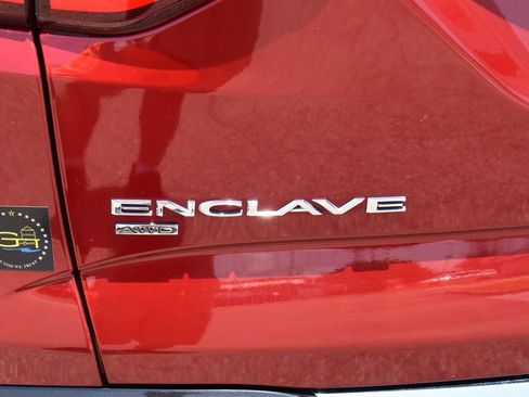 Used 2020 Buick Enclave Essence AWD/4WD image 8