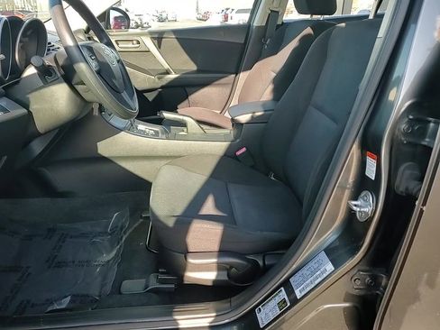 Used 2011 MAZDA MAZDA3 i Touring image 13