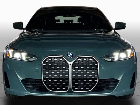 Used 2026 BMW 430i w/ Premium Package RWD image 3