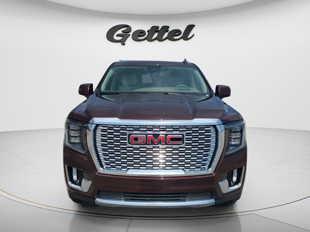 Used 2023 GMC Yukon Denali AWD/4WD image 2