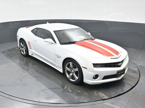 Used 2012 Chevrolet Camaro SS w/ RS Package image 24
