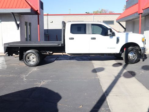 Used 2020 Ford F350 XL w/ Power Equipment Group image 4