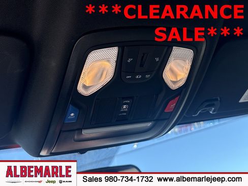 Used 2024 RAM 2500 Tradesman w/ Chrome Appearance Group image 29