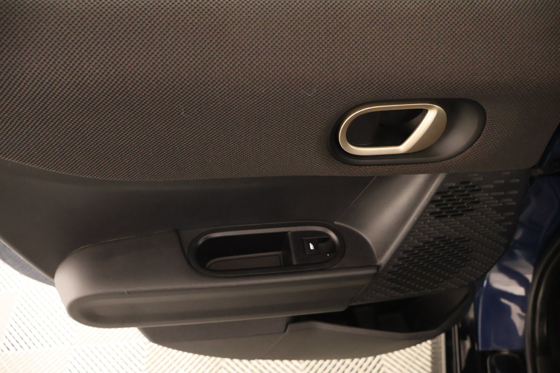 Certified 2025 MINI Cooper S FWD image 18