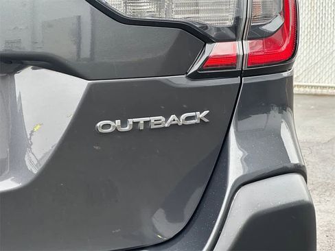 Certified 2023 Subaru Outback Limited image 6