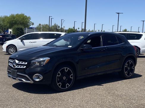 Used 2020 Mercedes-Benz GLA 250 image 2