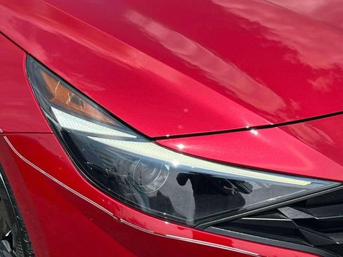 Certified 2023 Hyundai Elantra SEL FWD image 10