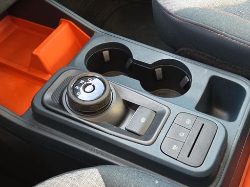 Certified 2024 Ford Maverick XLT image 28