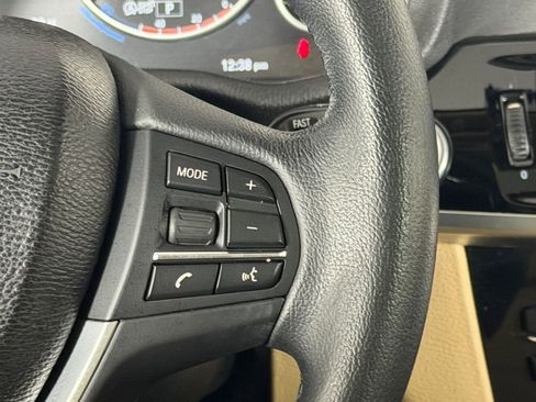Used 2017 BMW X3 xDrive28i AWD/4WD image 16