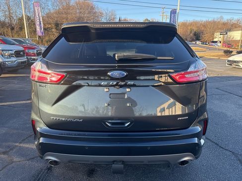 Used 2022 Ford Edge Titanium w/ Equipment Group 301A image 7