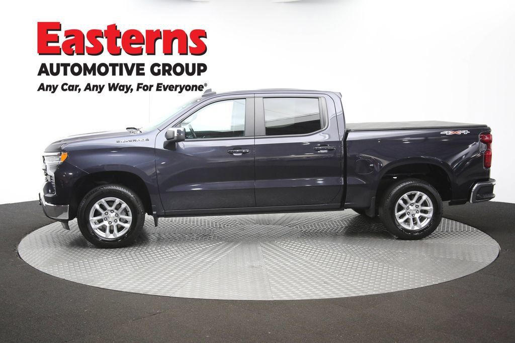 Used 2023 Chevrolet Silverado 1500 LT AWD/4WD image 63