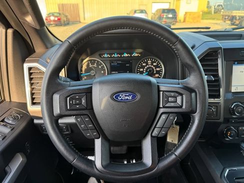 Used 2018 Ford F150 XLT w/ Equipment Group 302A Luxury AWD/4WD image 30