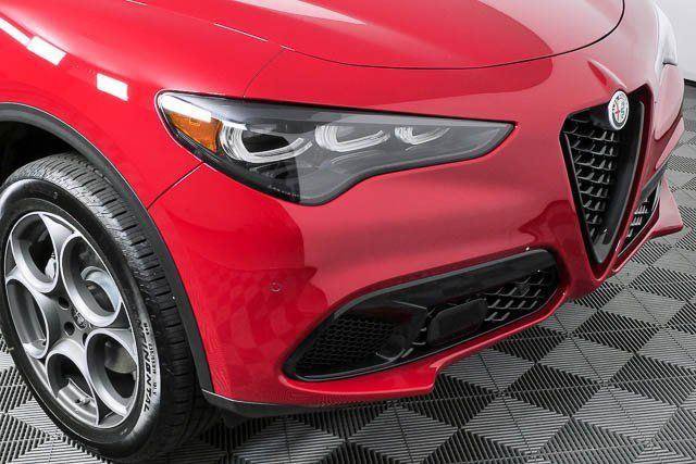 New 2026 Alfa Romeo Stelvio Sprint AWD/4WD image 41