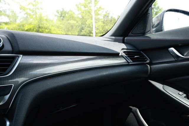 Used 2022 Honda Accord Sport image 25