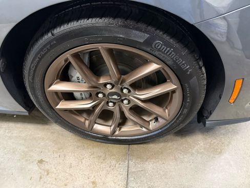 Used 2025 Ford Mustang GT Premium RWD image 32