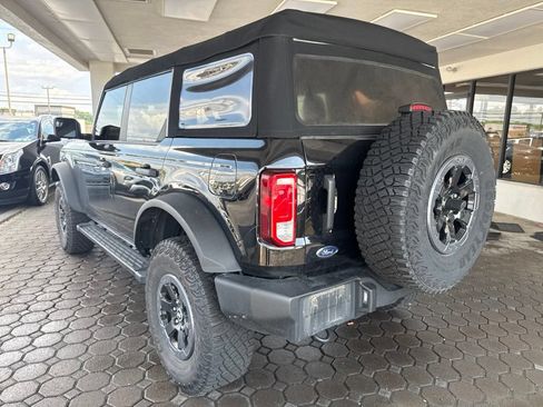 Used 2023 Ford Bronco 4-Door AWD/4WD image 8