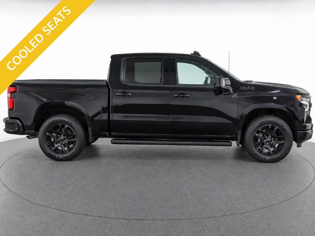Used 2024 Chevrolet Silverado 1500 High Country w/ Midnight Edition AWD/4WD image 8