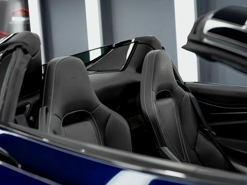 Used 2020 McLaren 720S Spider RWD image 25