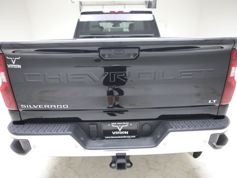 Used 2025 Chevrolet Silverado 2500 LT w/ All Star Edition AWD/4WD image 4