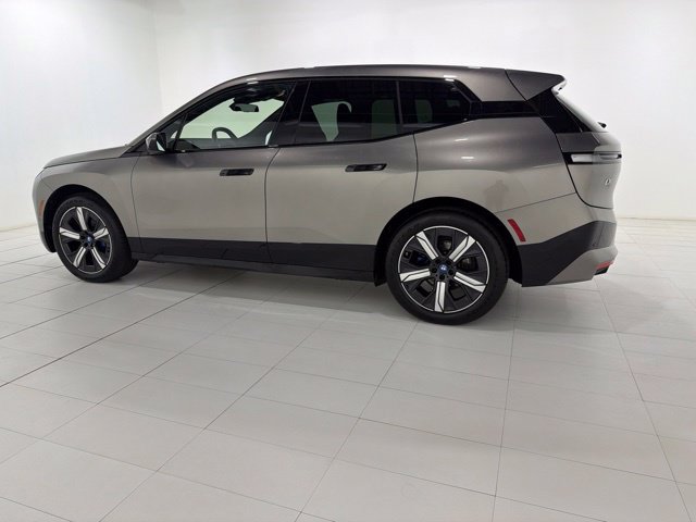 Certified 2024 BMW iX xDrive50 w/ Sport Package AWD/4WD image 2