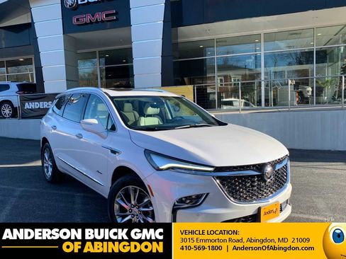 Used 2022 Buick Enclave Avenir w/ Avenir Technology Package image 1