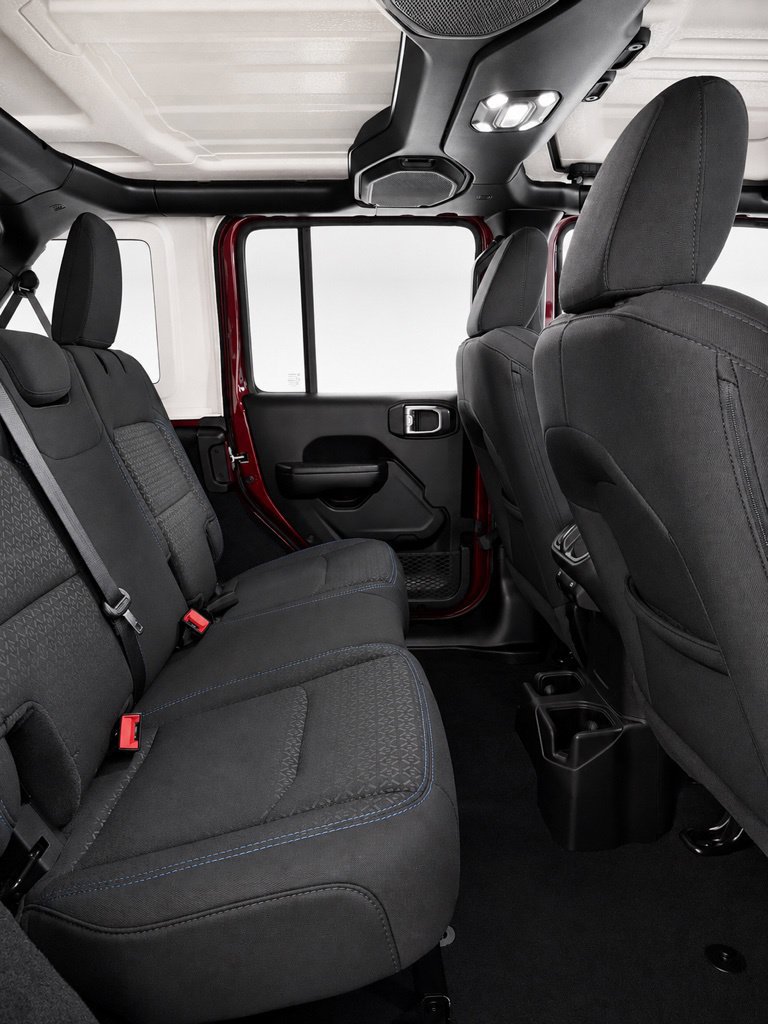 Used 2021 Jeep Wrangler Unlimited Sport AWD/4WD image 19