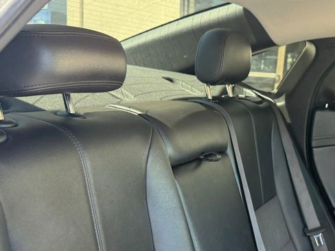 Used 2019 Chevrolet Impala LT image 23