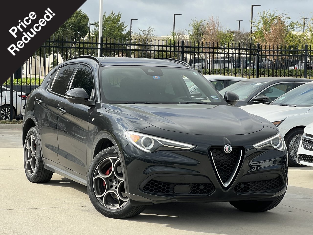 Used 2022 Alfa Romeo Stelvio Ti AWD/4WD image 1
