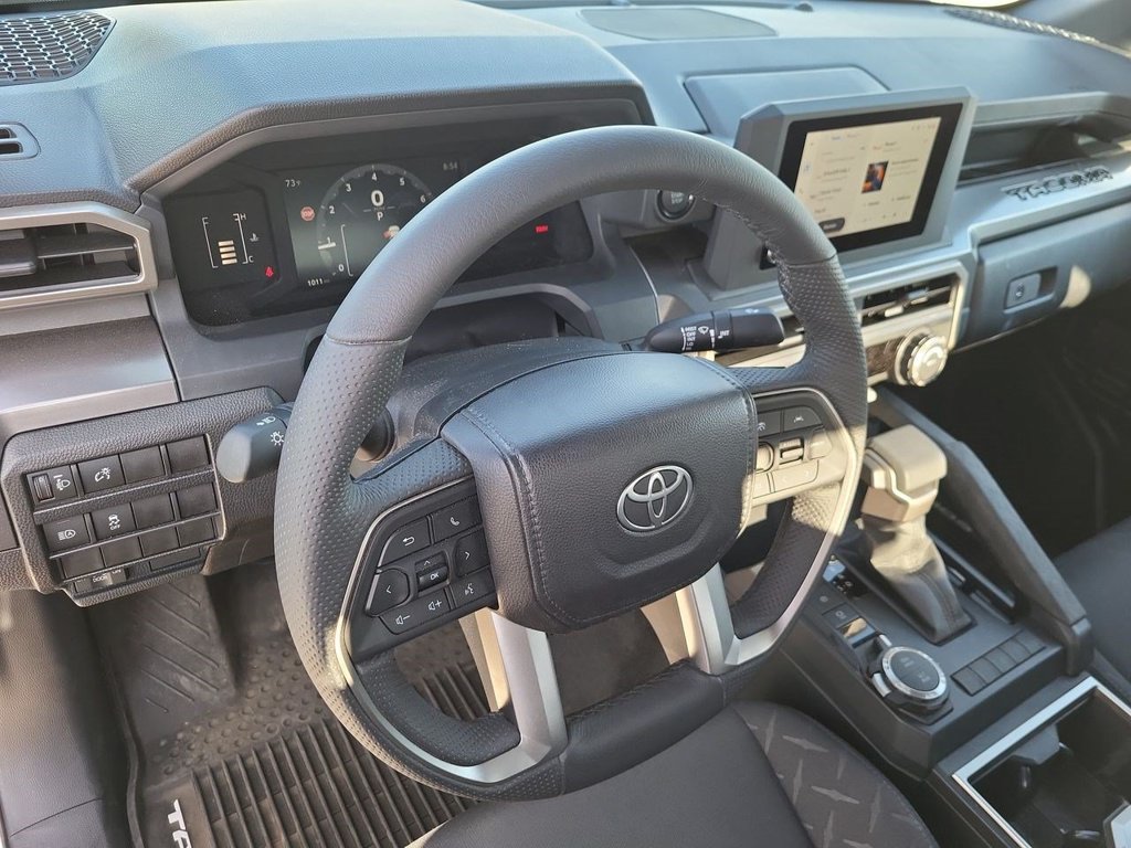 Used 2026 Toyota Tacoma SR5 w/ SR5 Upgrade Package AWD/4WD image 10