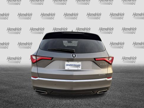 Certified 2023 Acura MDX w/Technology Package image 9