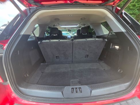 Used 2020 Ford Explorer Limited RWD image 29