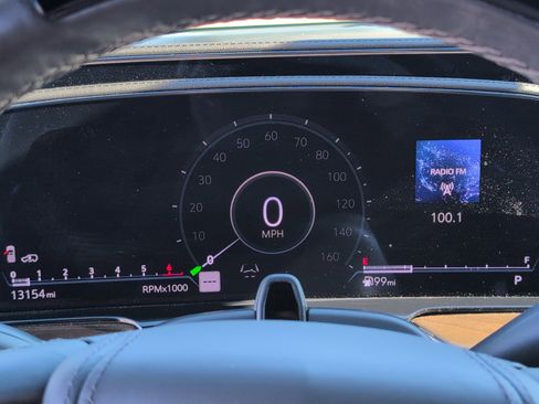 Certified 2024 Cadillac Escalade Sport Platinum image 23