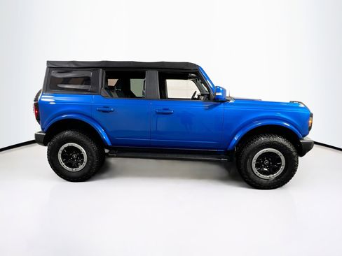 Used 2021 Ford Bronco Outer Banks image 4