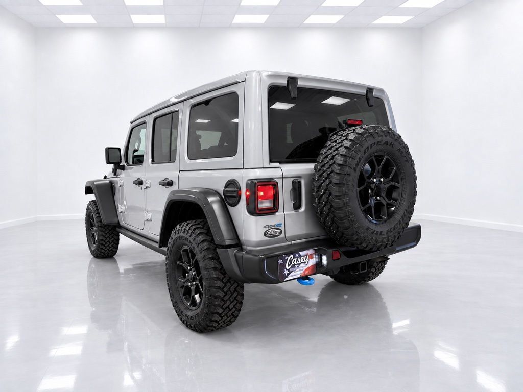 Used 2024 Jeep Wrangler Unlimited AWD/4WD image 10