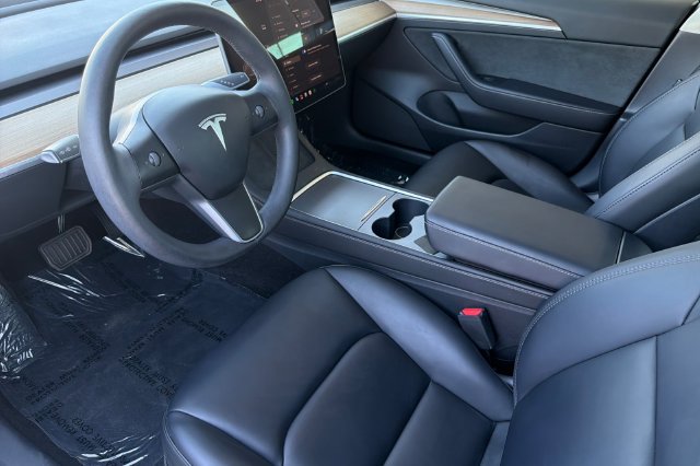 Used 2023 Tesla Model 3 Standard Range RWD image 10