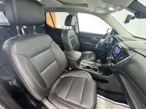 Used 2020 Chevrolet Traverse Premier w/ Redline Edition FWD image 39