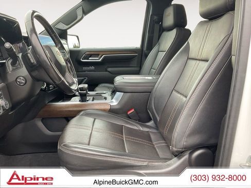 Used 2022 Chevrolet Silverado 1500 High Country w/ High Country Premium Package image 9