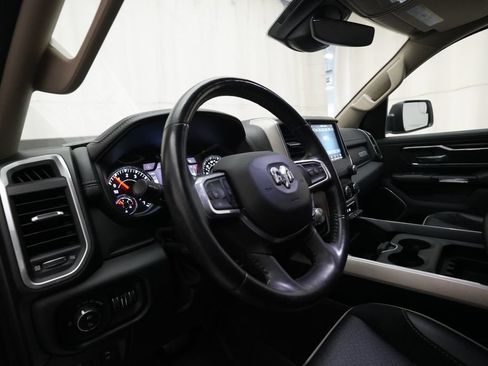 Used 2021 RAM 1500 Laramie AWD/4WD image 8