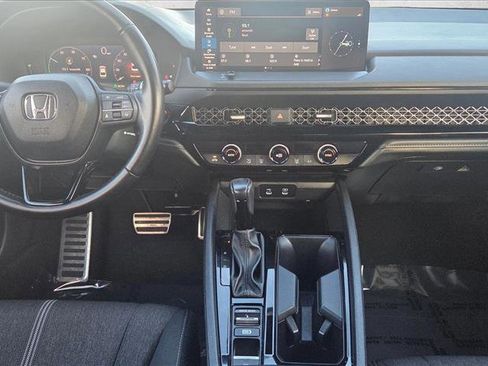 Used 2023 Honda Accord Sport image 15