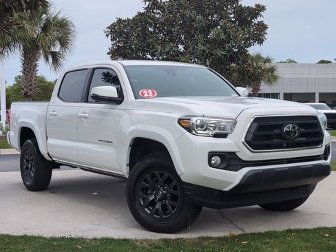 Certified 2023 Toyota Tacoma SR5 w/ Technology Package image 2