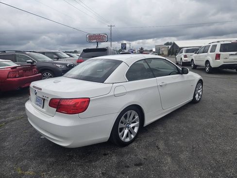 Used 2012 BMW 328i Convertible RWD image 5