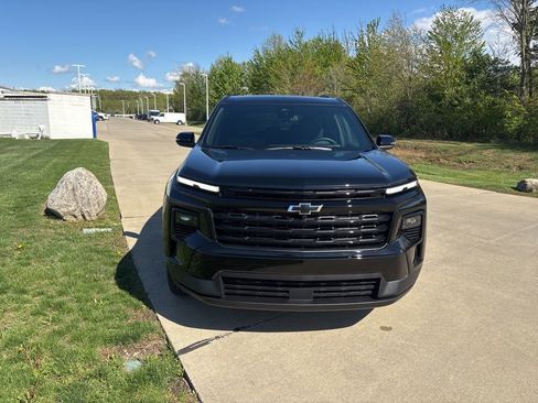 New 2026 Chevrolet Traverse LT w/ Midnight/Sport Edition FWD image 12