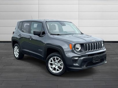 Used 2023 Jeep Renegade Latitude