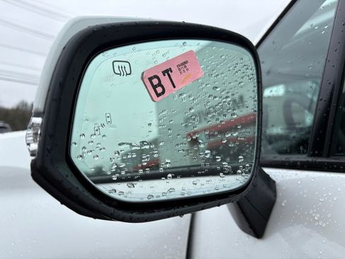 New 2026 Toyota Sienna Platinum image 35