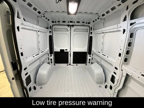 New 2025 RAM ProMaster 1500 w/ Quick Order Package 22H SLT+ image 4