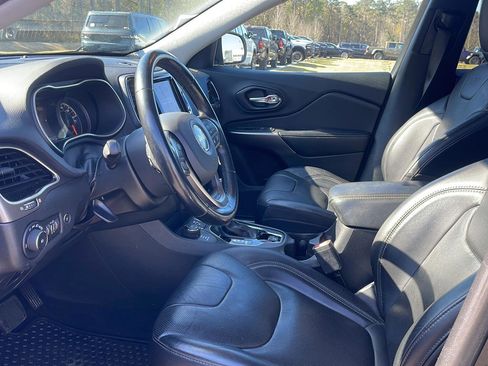 Used 2021 Jeep Cherokee Limited w/ Elite Package image 13